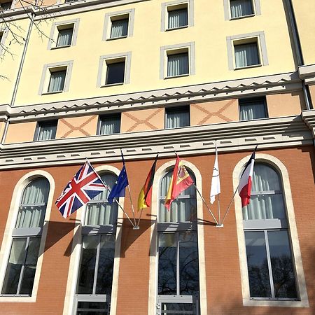 Dali Hotel Montauban Eksteriør billede