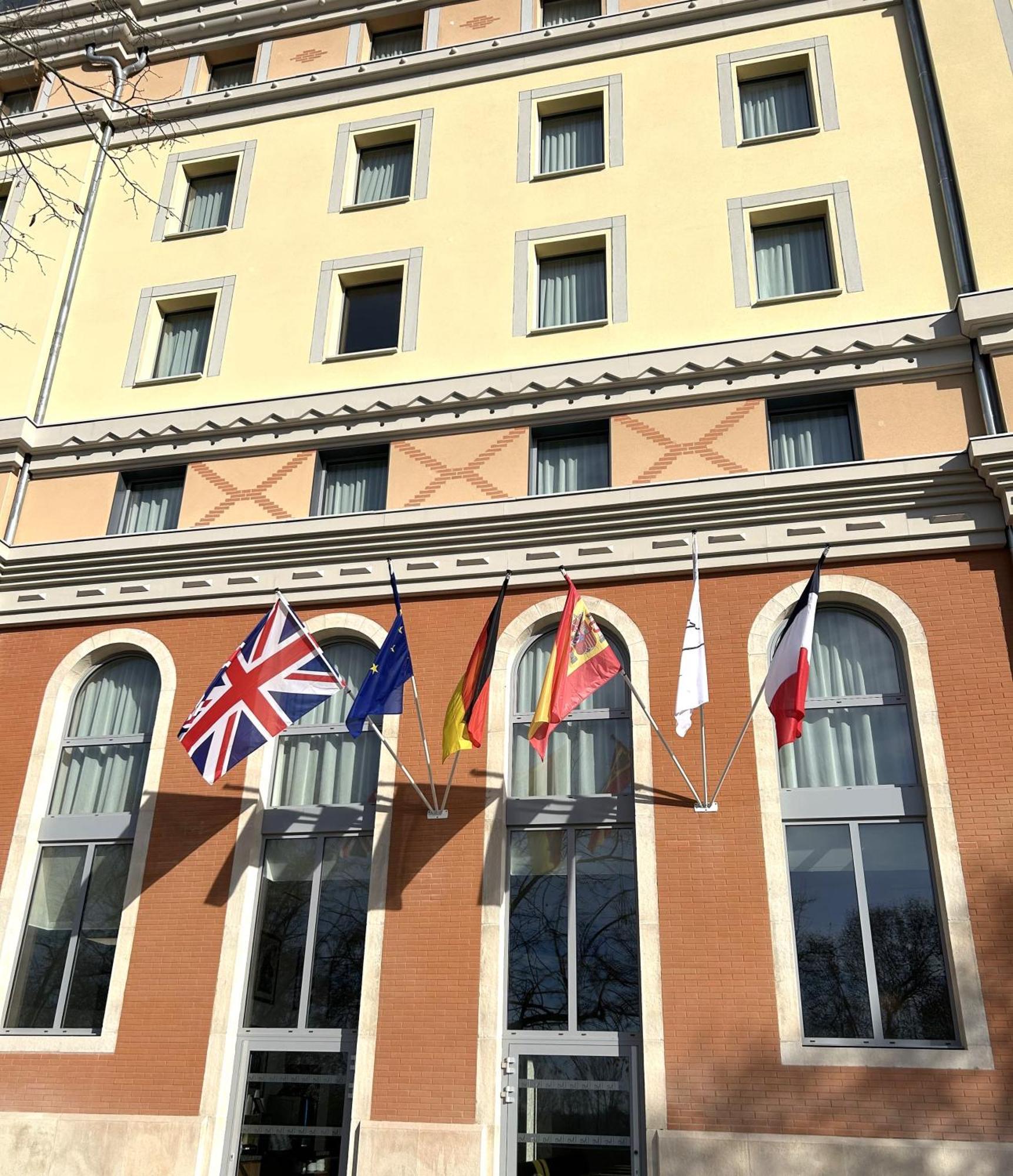 Dali Hotel Montauban Eksteriør billede